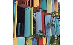Bleu Verde, The Secret Garden - Turtle Point Beach